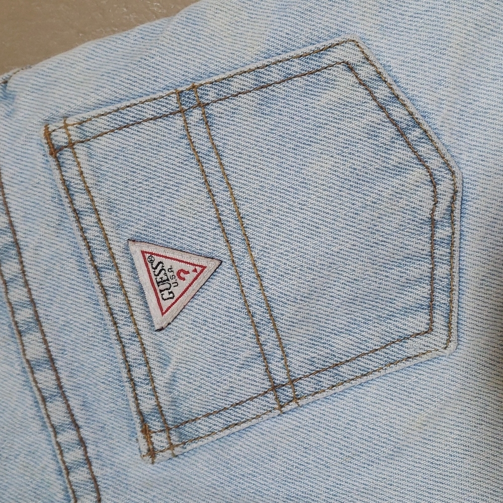 Vintage Girl's Guess Y2K Denim Cuffed Shorts - Picture 3 of 9
